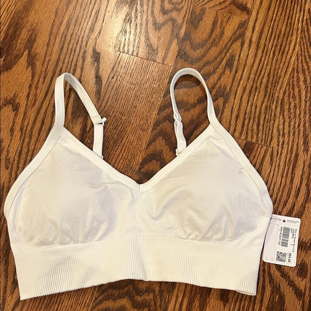 Lululemon Ebb to street Bra